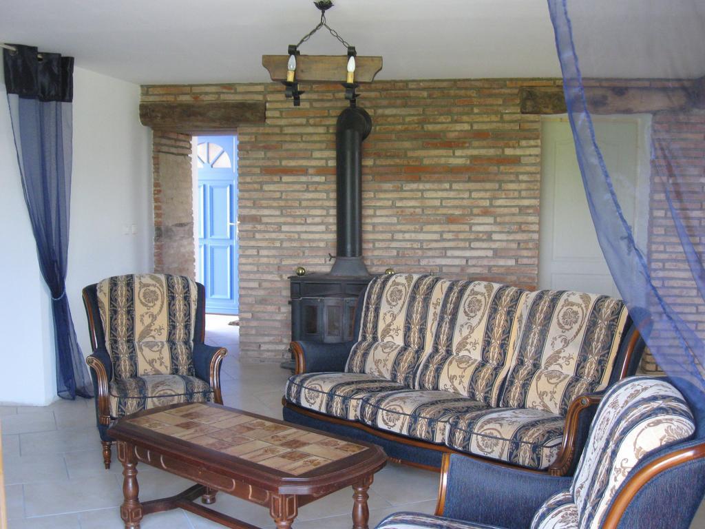 Villa Les Genêts Valderois Valderies Zimmer foto